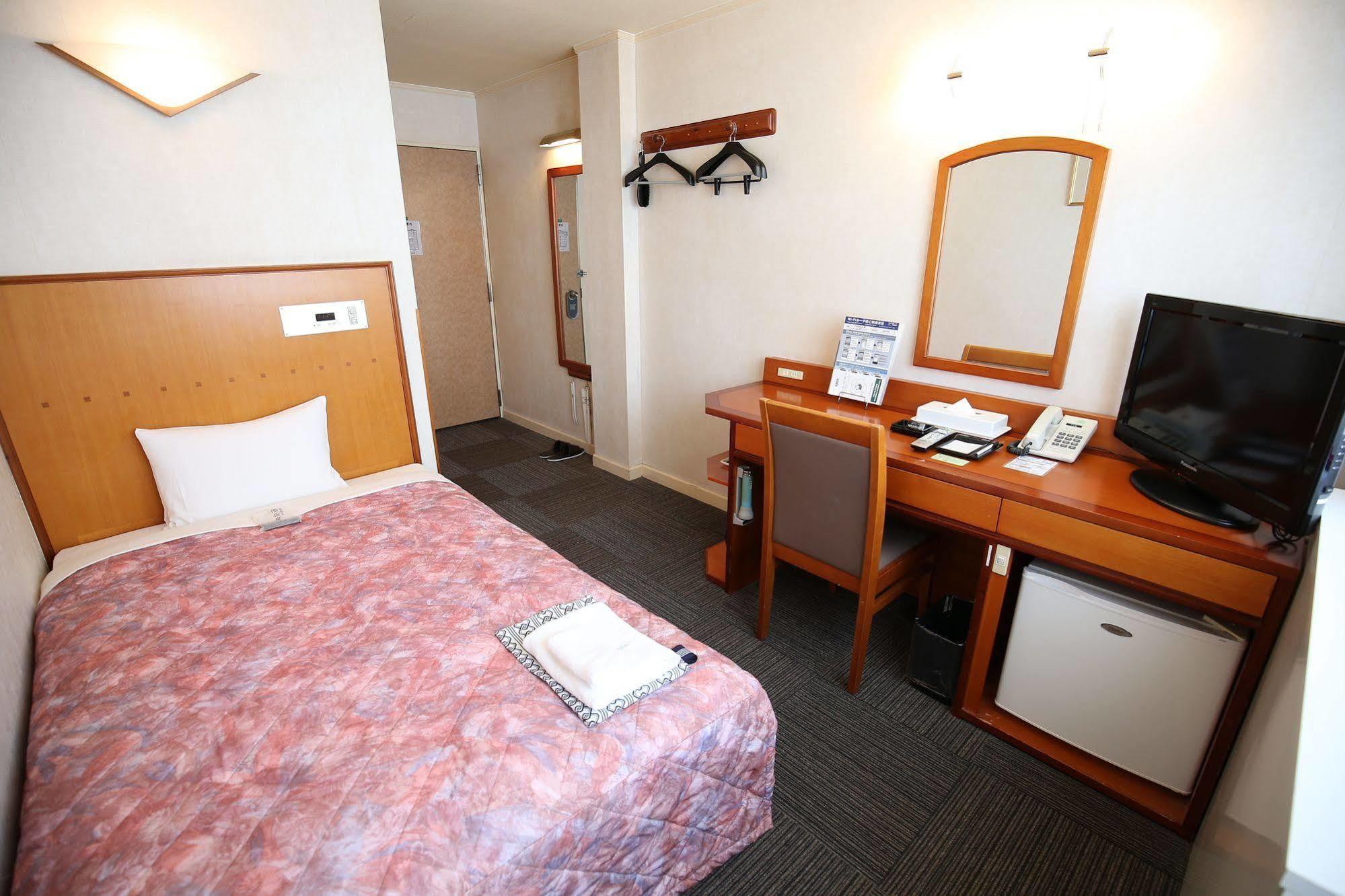 Hotel Himeji Plaza Dış mekan fotoğraf